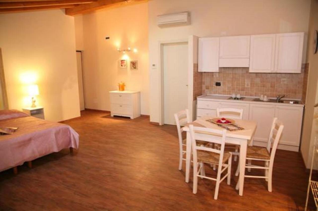 Residence Ca Di Capri 부솔렌고 외부 사진