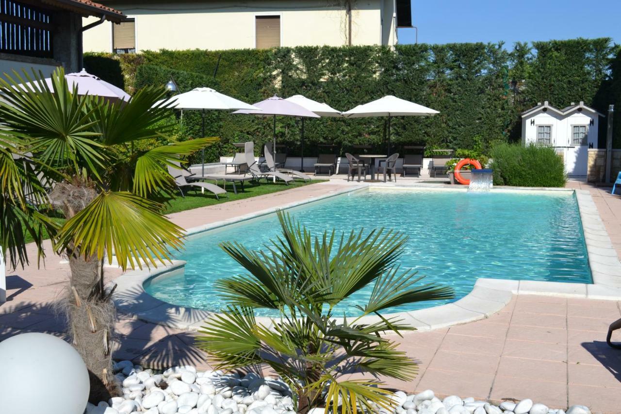 Residence Ca Di Capri 부솔렌고 외부 사진